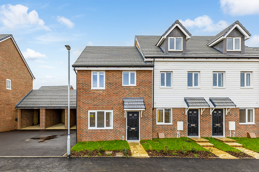 Property photo 2 of 12 Photo