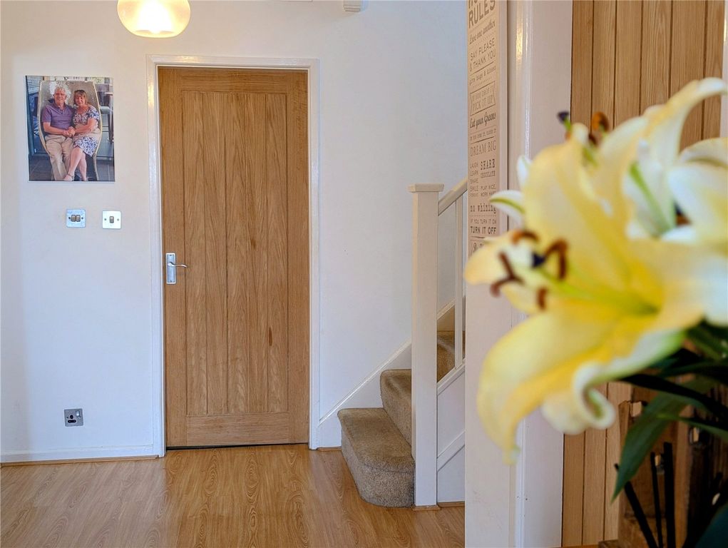 Property photo 2 of 31 Picture No. 05