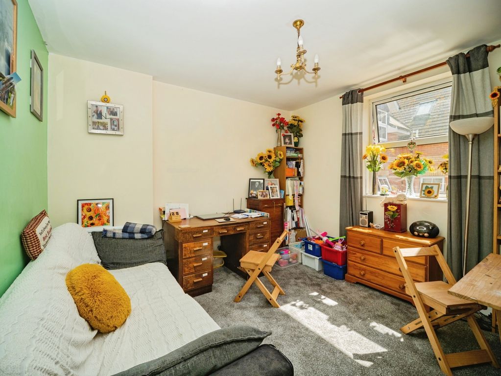 Property photo 3 of 11 Pbox-Img.Jpg