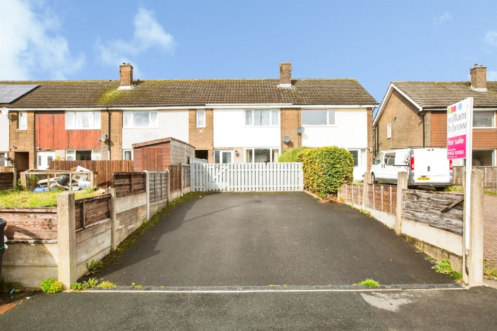 Property photo 1 of 16