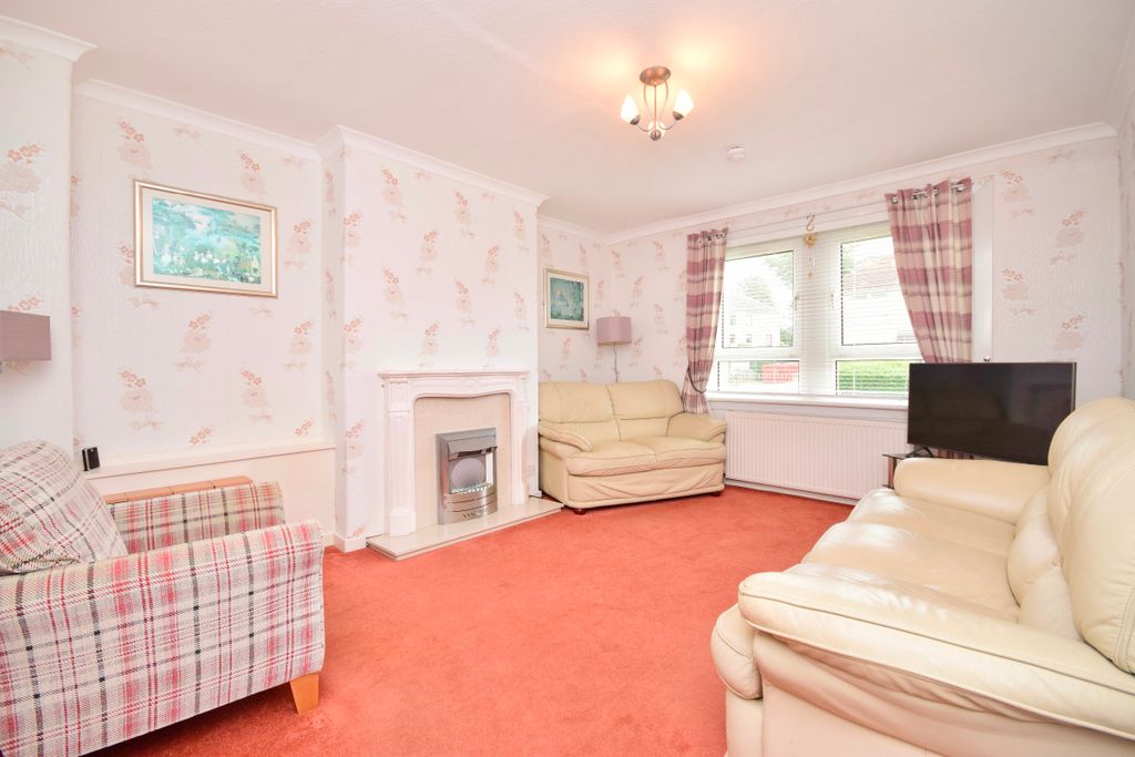 Property photo 2 of 29
