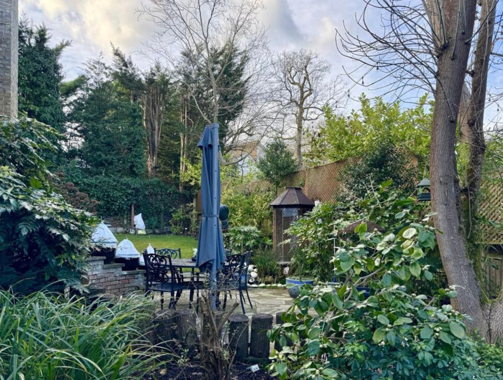 Property photo 3 of 10 Img_0161
