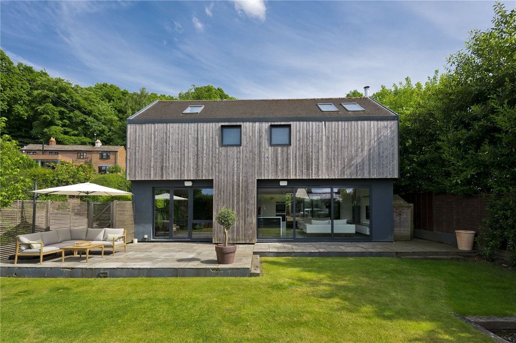 Property photo 1 of 15 Garden Elevation