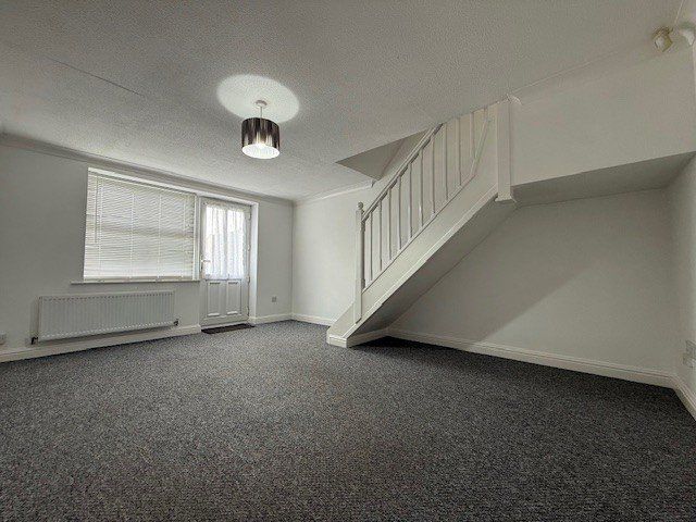 Property photo 2 of 8 Picture No. 08