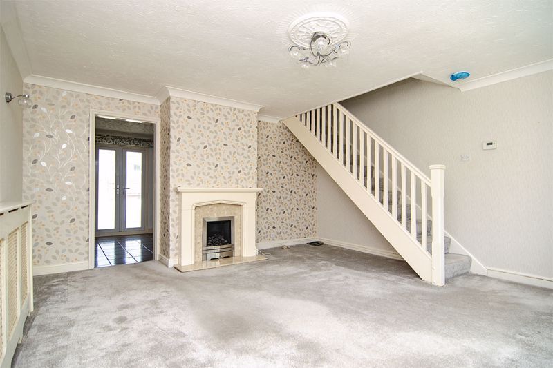 Property photo 3 of 14 Photo 2