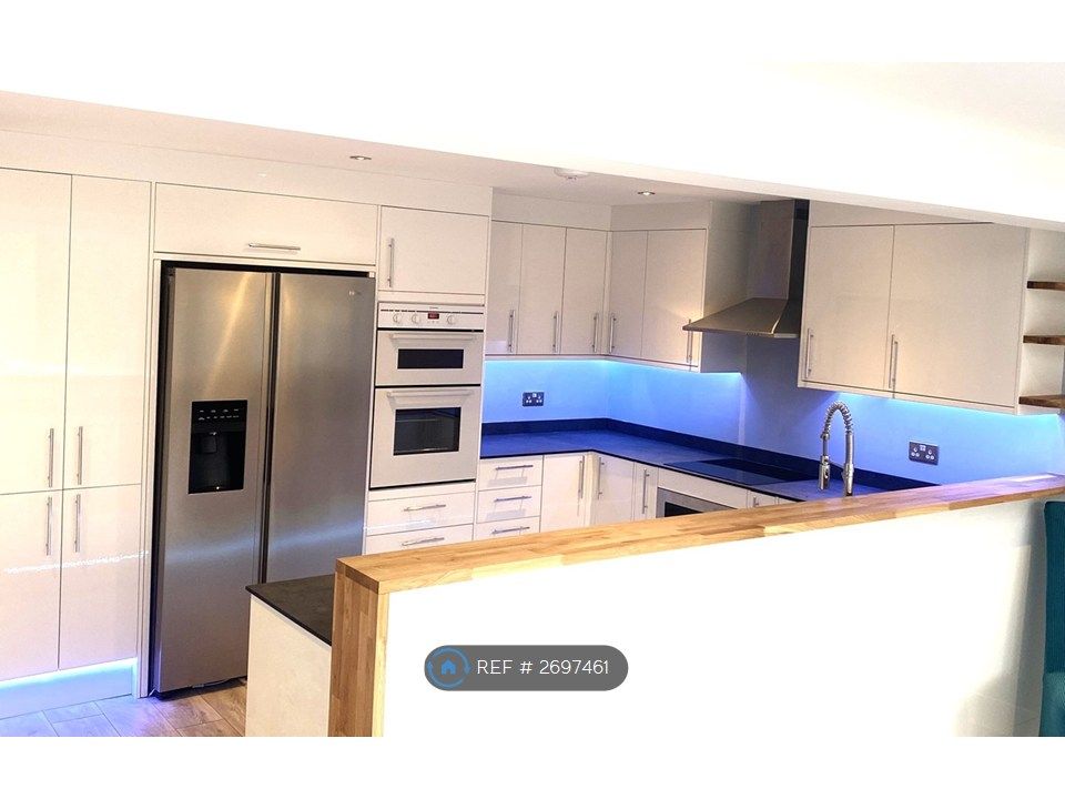 Property photo 3 of 12 Open Plan Kitchen / Dining