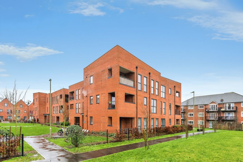 Property photo 1 of 14 Image