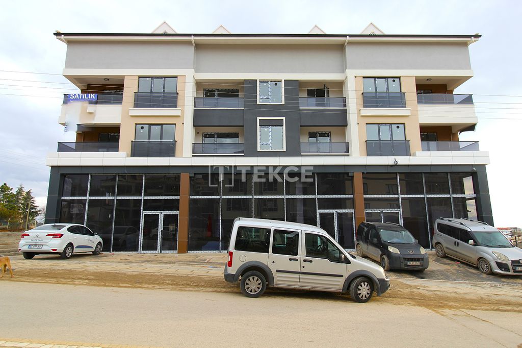 Property photo 1 of 24