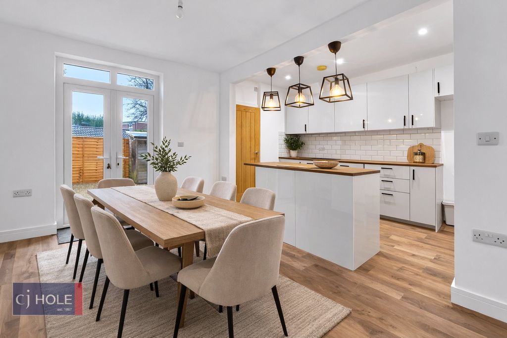 Property photo 1 of 16 Picture No. 60