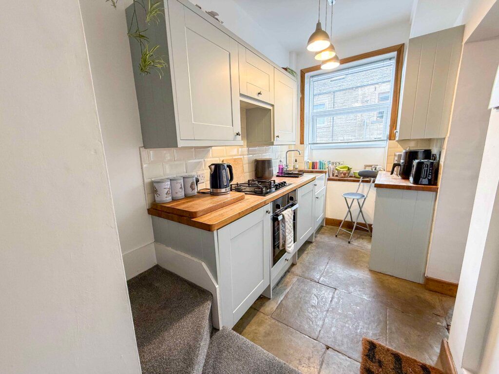 Property photo 3 of 26
