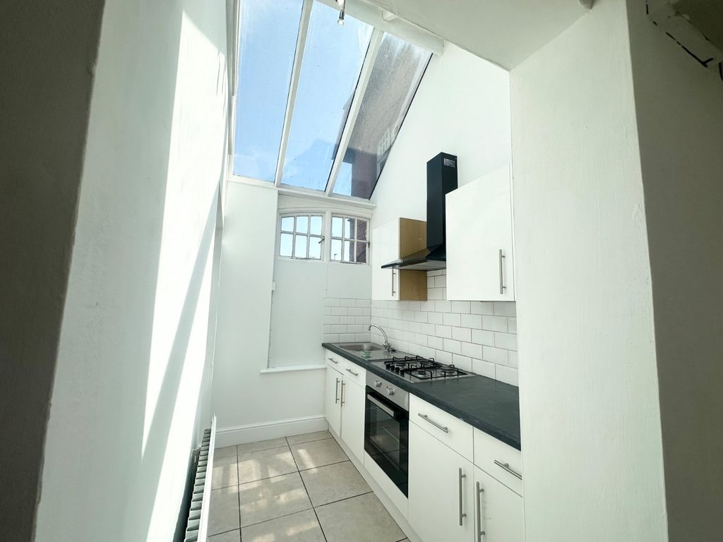 Property photo 3 of 10 Picture No. 07