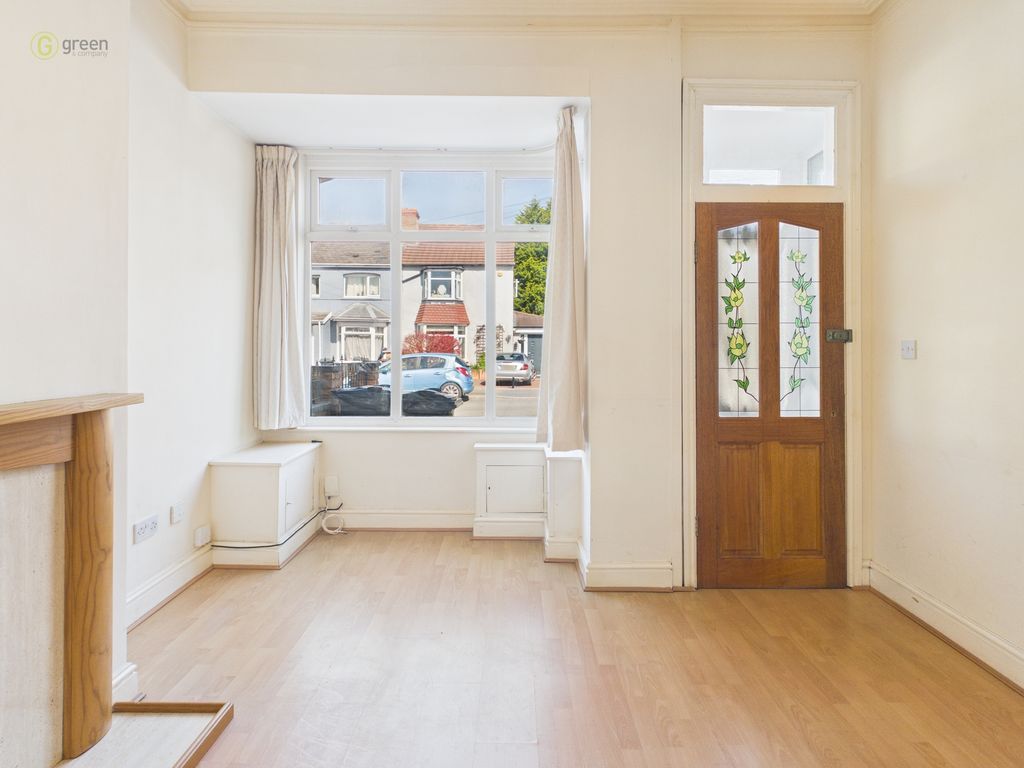 Property photo 2 of 36 Cam05459G0Pr0157Still025