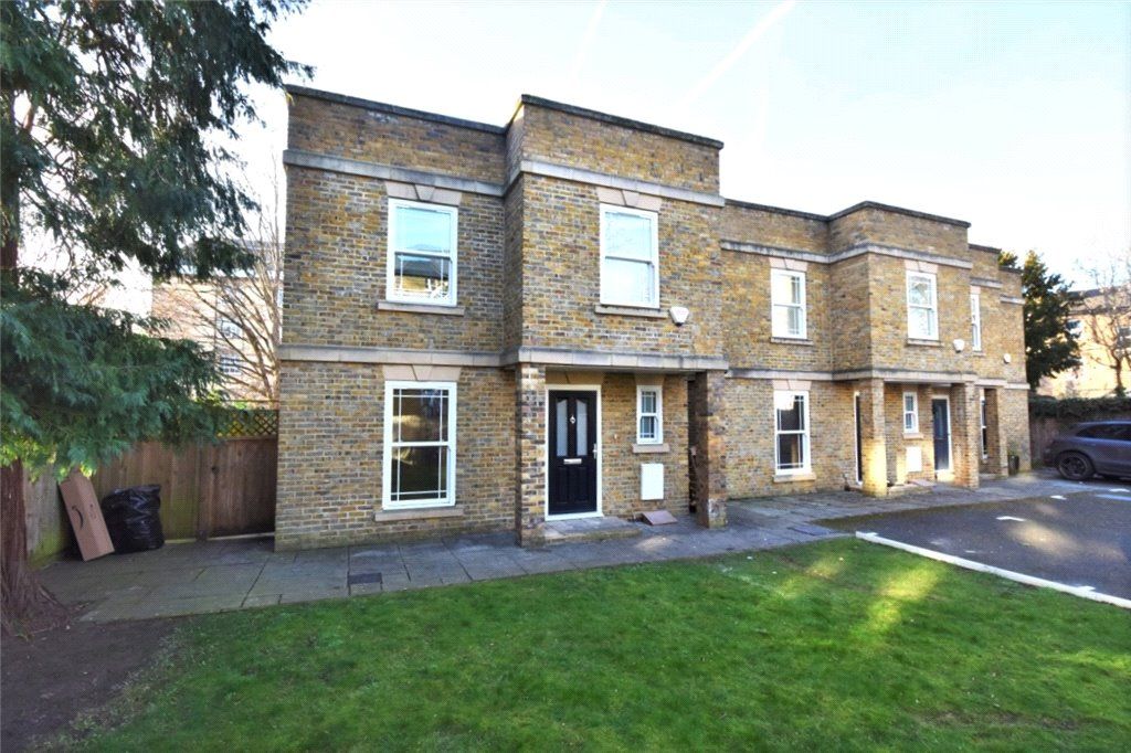 Property photo 3 of 15 External