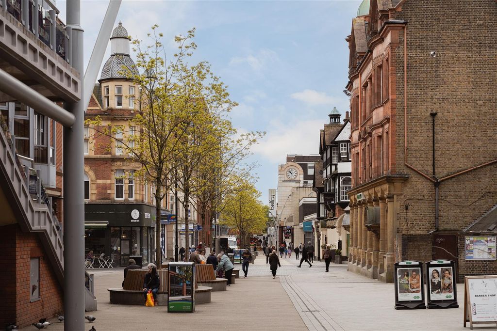 Property photo 3 of 19 Ext - 2.Jpg