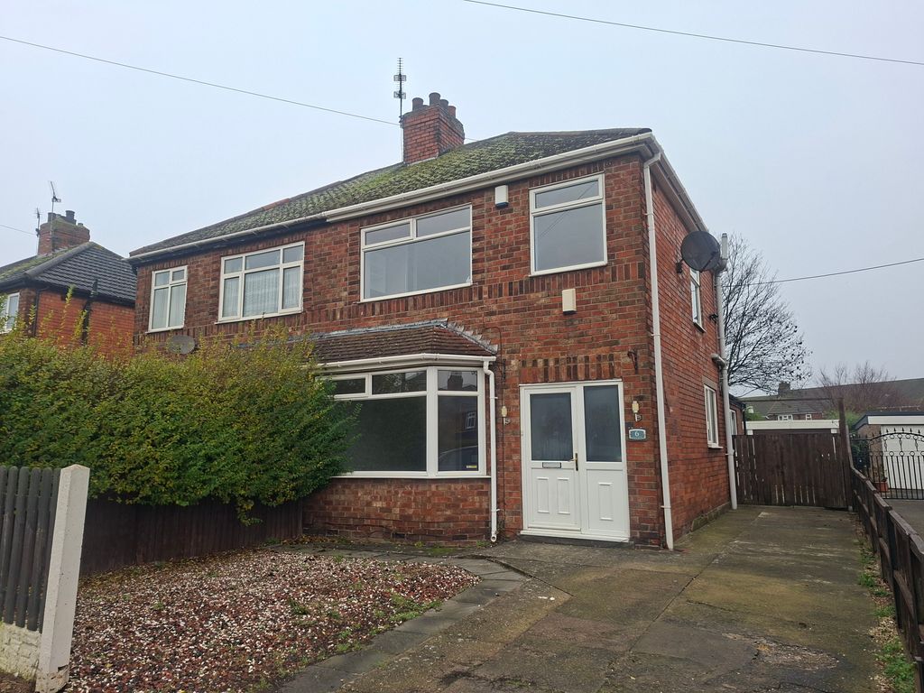 Property photo 1 of 3 View