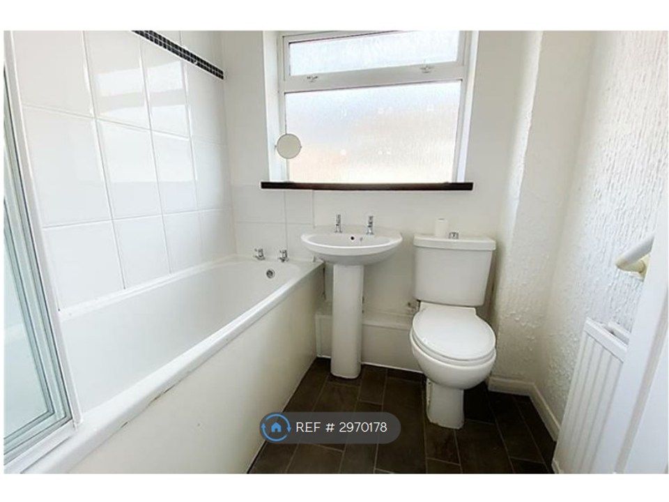 Property photo 3 of 3