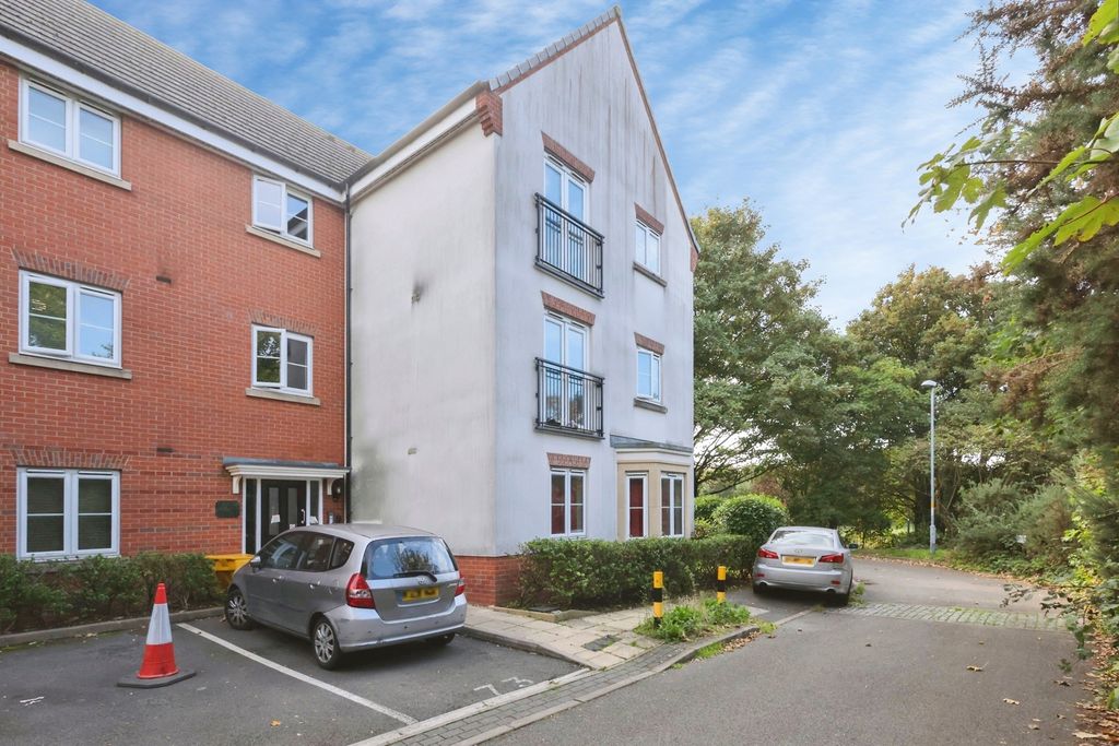 Property photo 1 of 16 Pbox-Img.Jpg