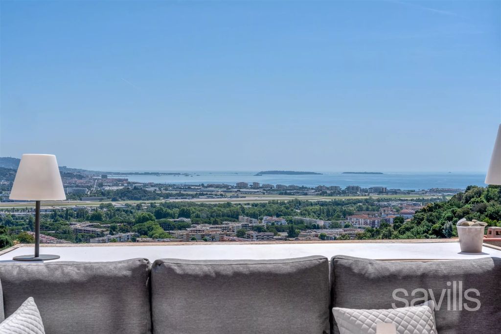 Property photo 1 of 13 Panoramic Sea View