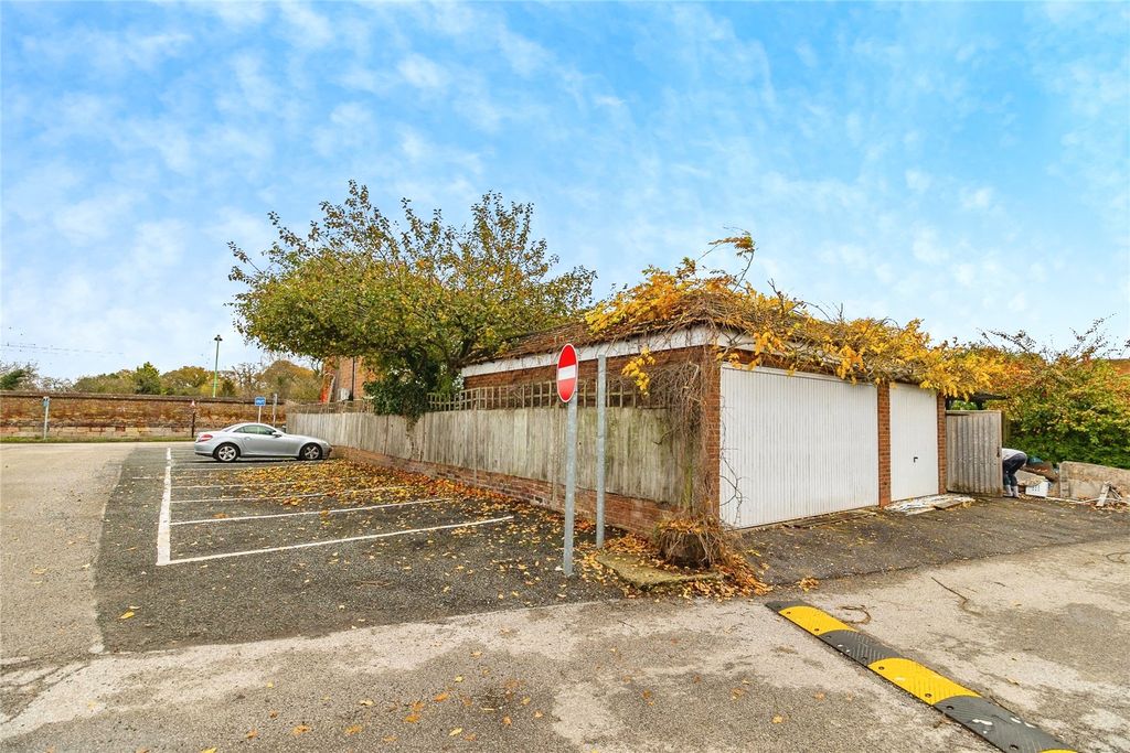 Property photo 2 of 17 Picture No. 17