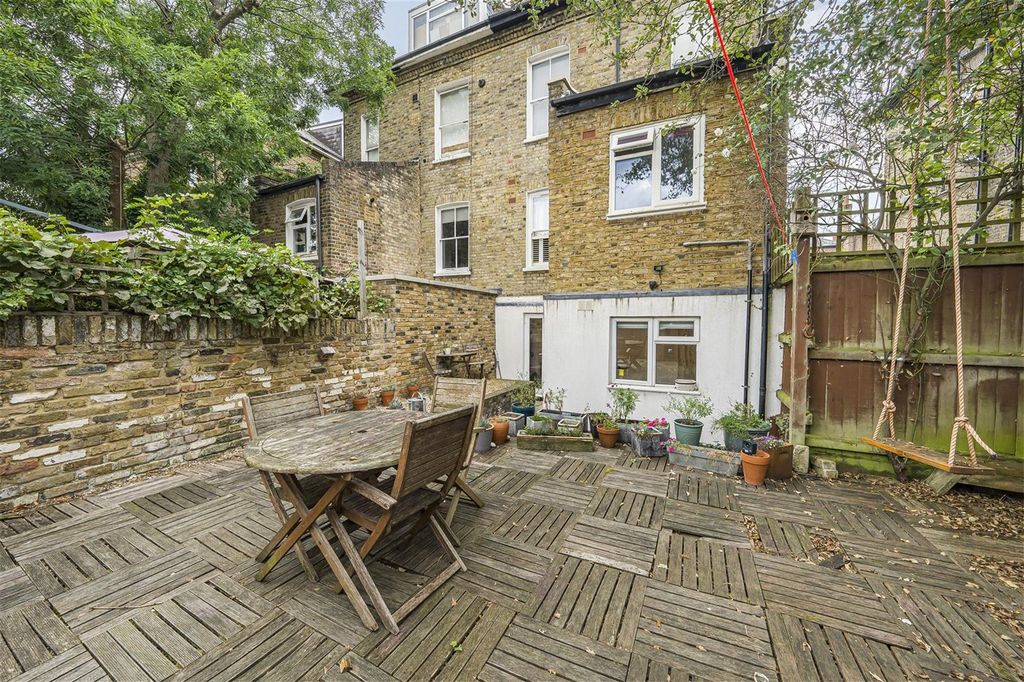 Property photo 2 of 13 Picture No. 02