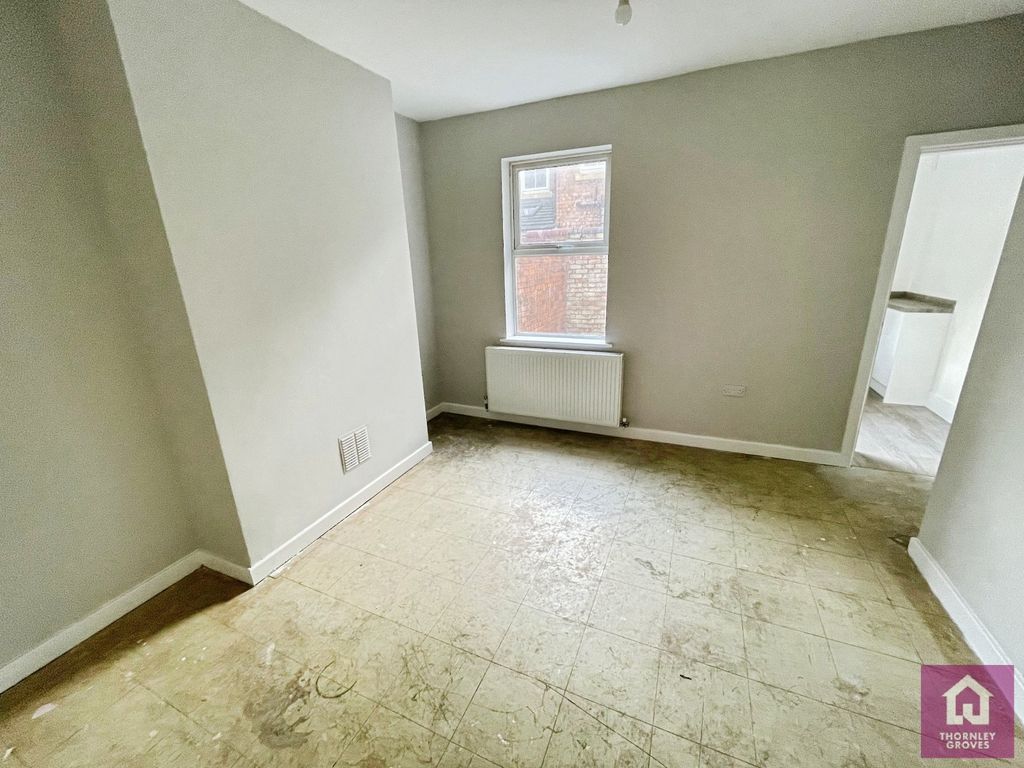 Property photo 3 of 9 Picture No. 08