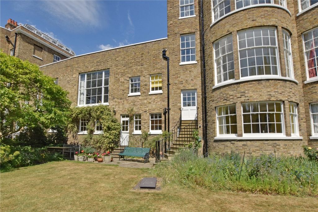 Property photo 1 of 31 Picture No. 30