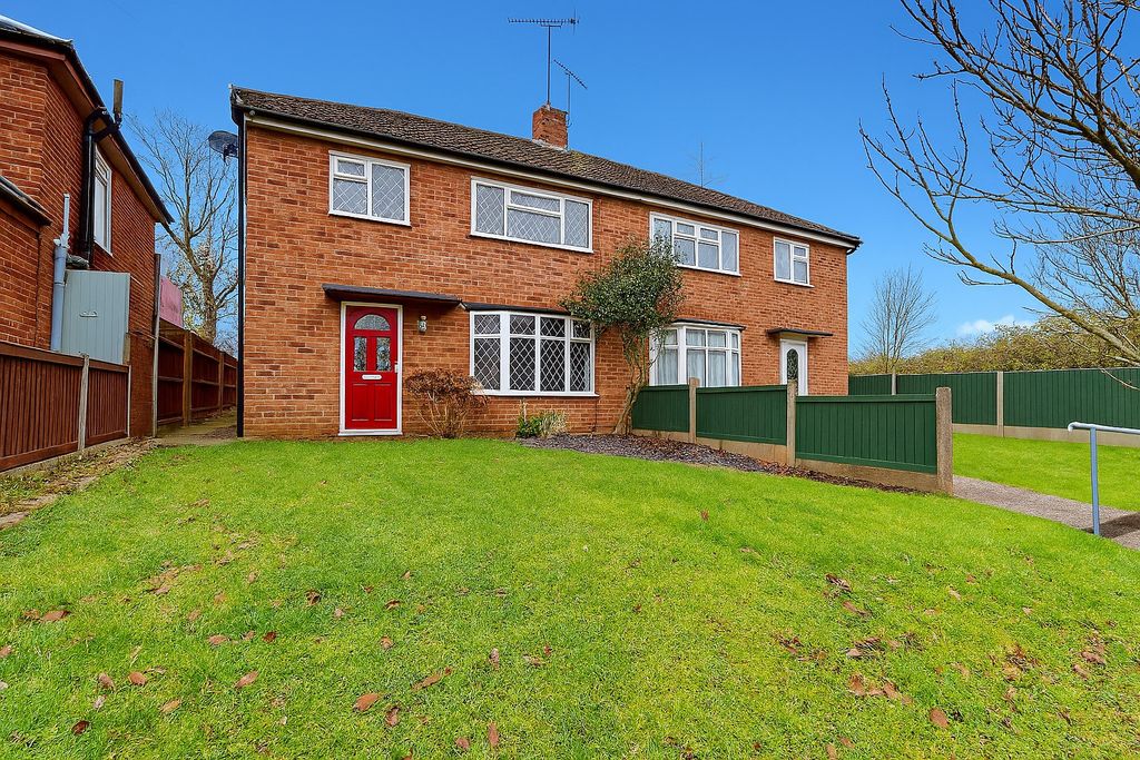 Property photo 1 of 11