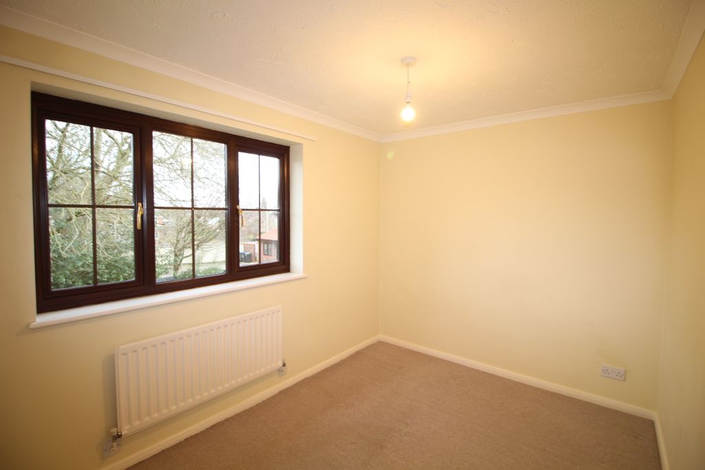 Property photo 3 of 6