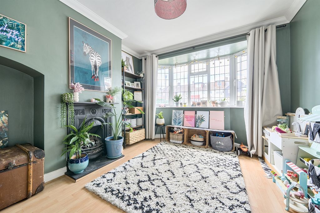 Property photo 3 of 22