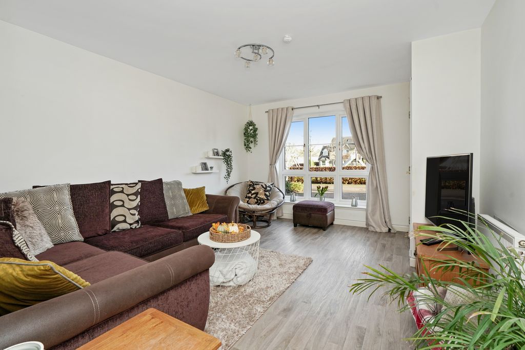 Property photo 1 of 28 Primary Property Image