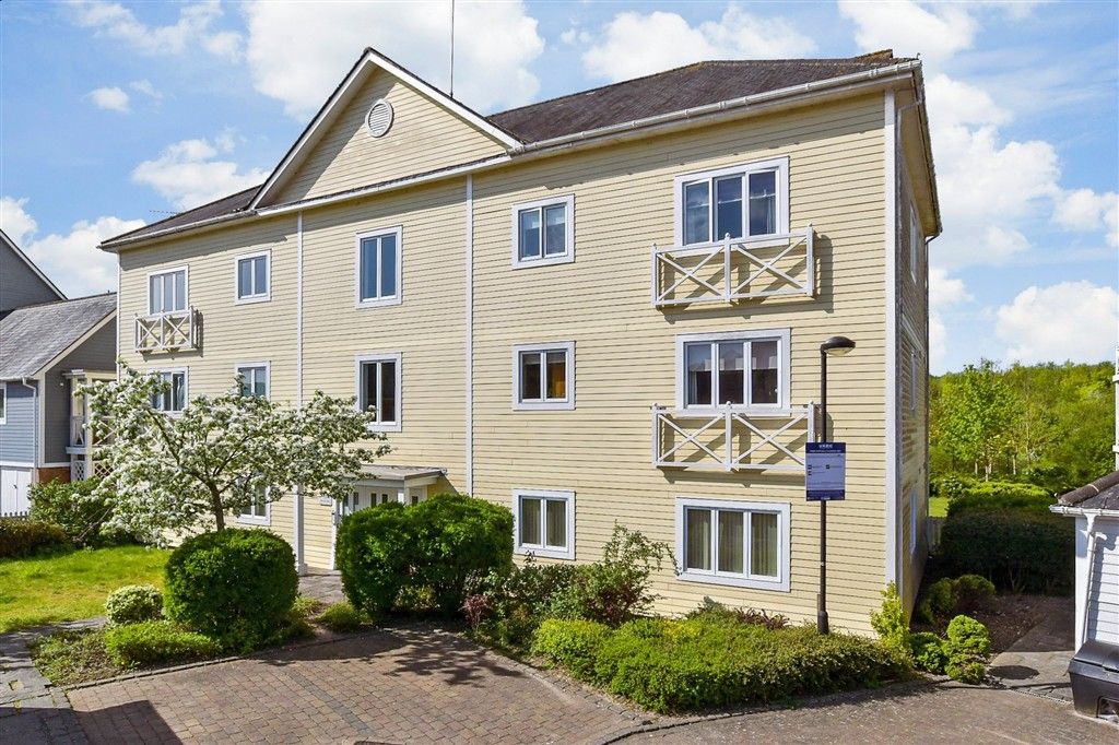 Property photo 1 of 17 External (Web)