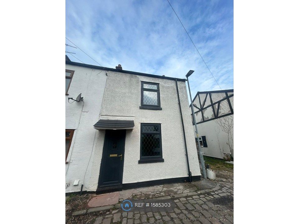 Property photo 2 of 18