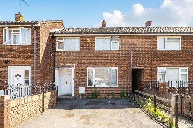 Property photo 1 of 19 External View