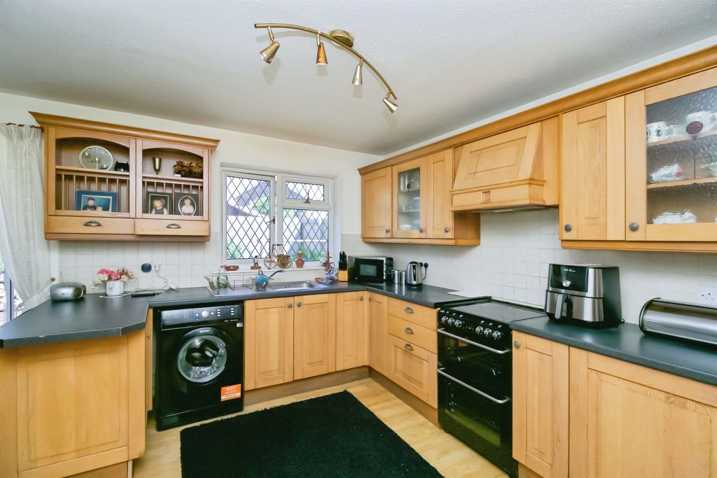 Property photo 2 of 15