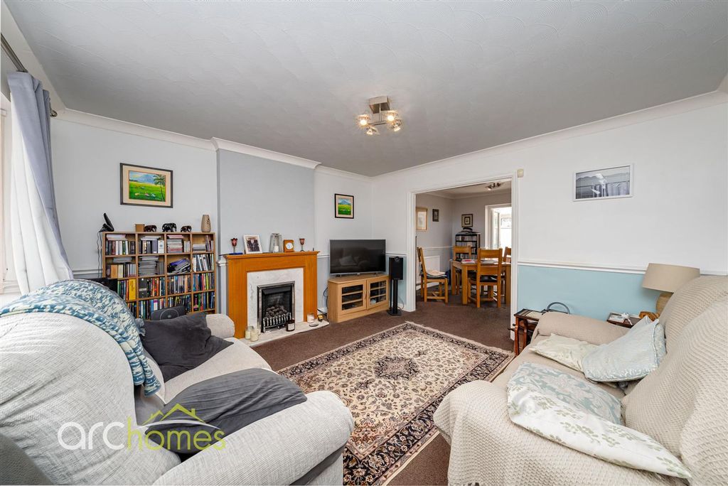 Property photo 2 of 21 Thomas-12.Jpg