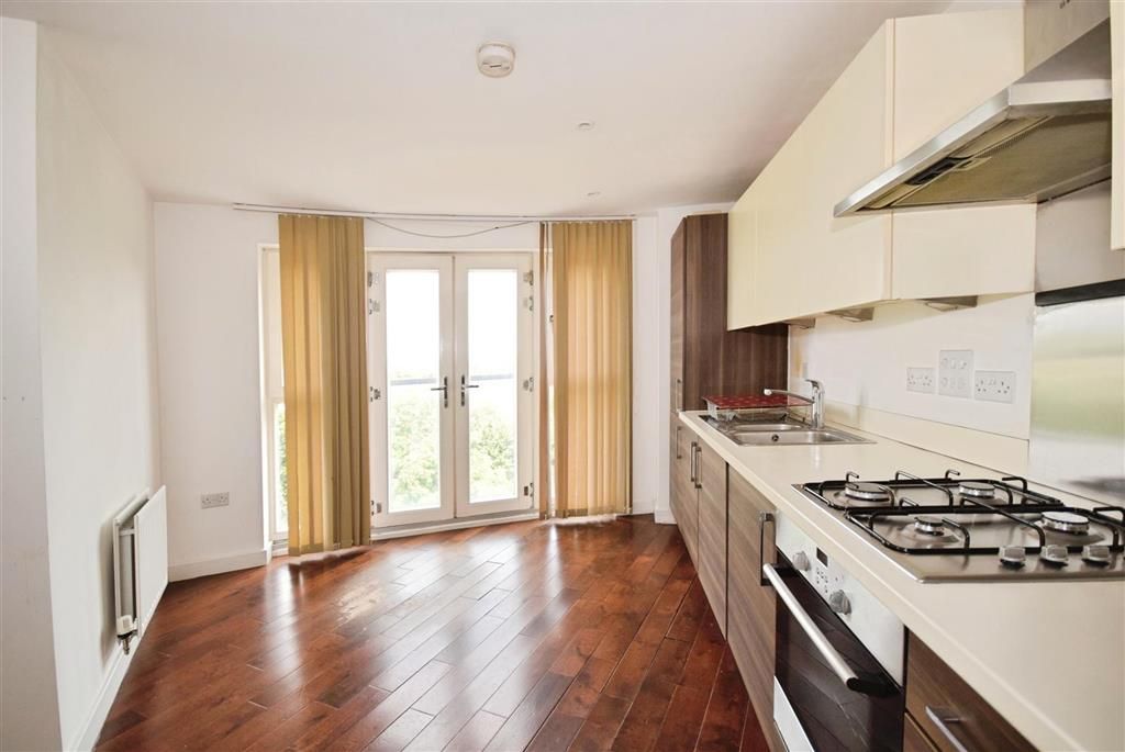 Property photo 2 of 10 Open Plan Kitchen