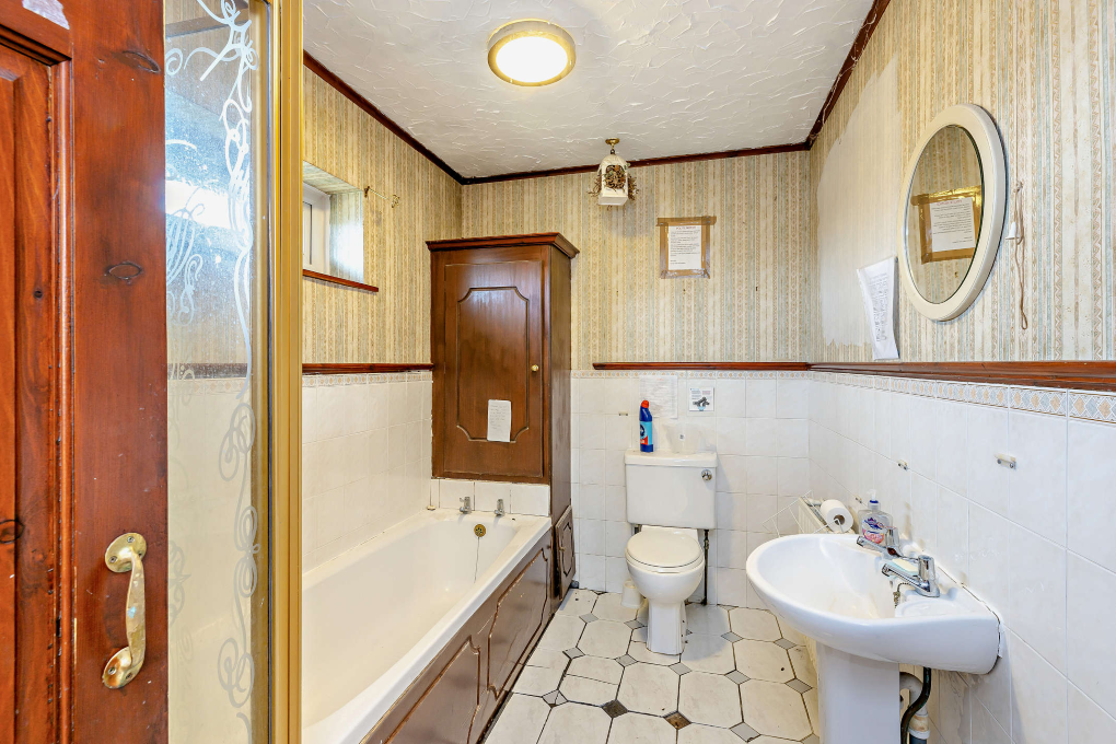 Additional image 5 of 3 bed detached bungalow for saleBalmfield Crescent, Liversedge WF15