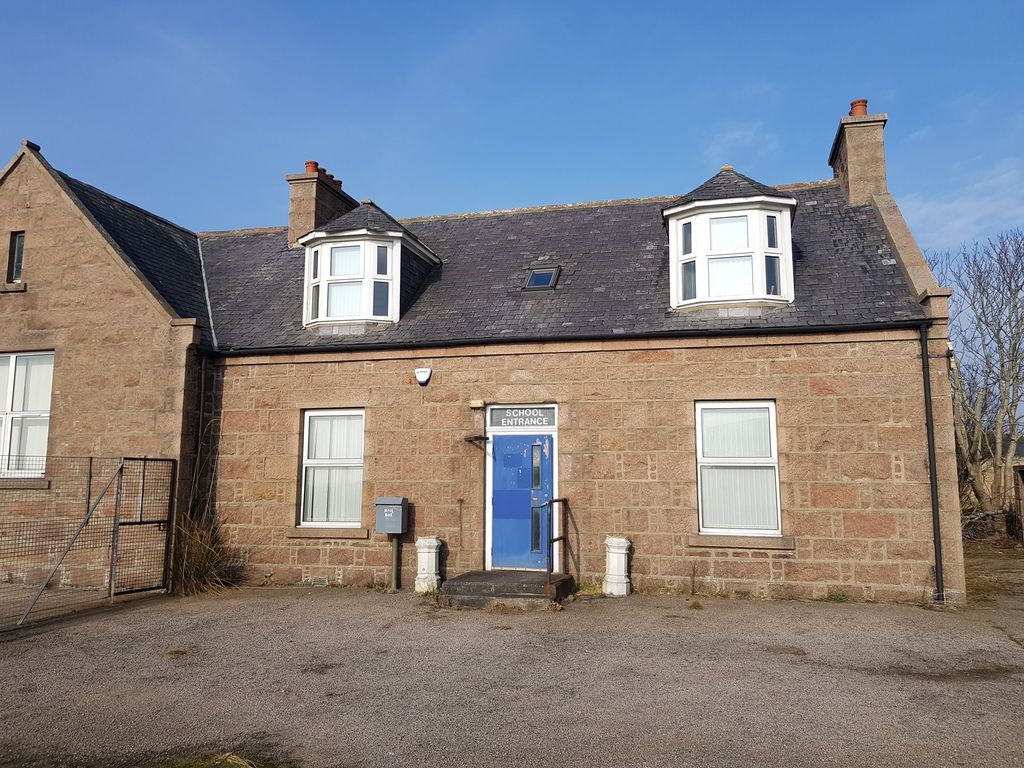 Property photo 3 of 56