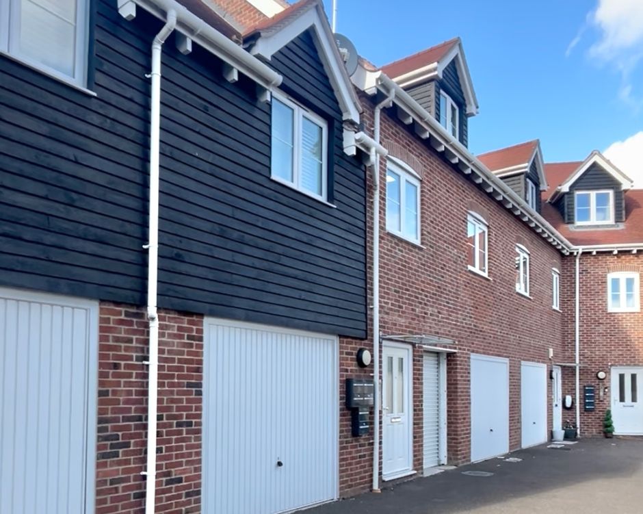 Property photo 1 of 9 Screenshot 2025-1...