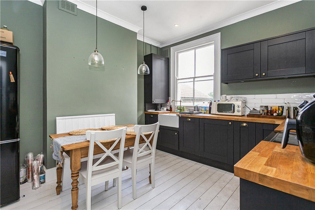 Property photo 1 of 11 Kitchen/Diner