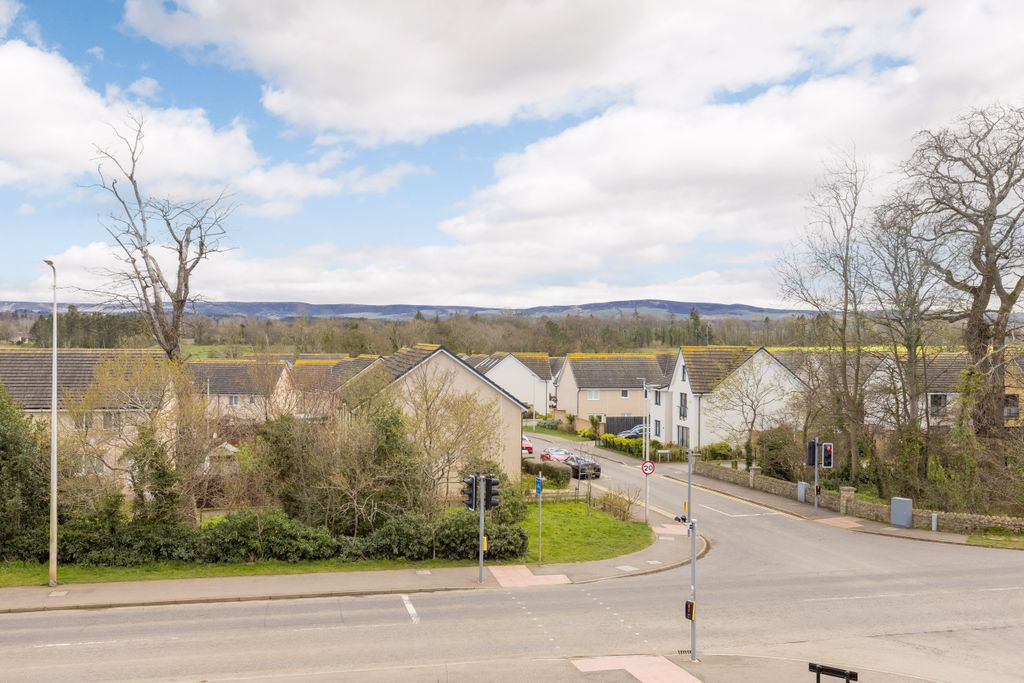 Additional image 8 of 2 bed flat for sale5 Lairds Close, Haddington, East Lothian EH41