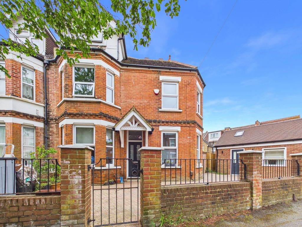 Property photo 1 of 26 Frontage
