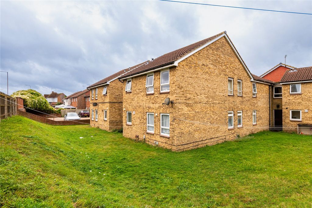 Property photo 1 of 11 Picture No. 05