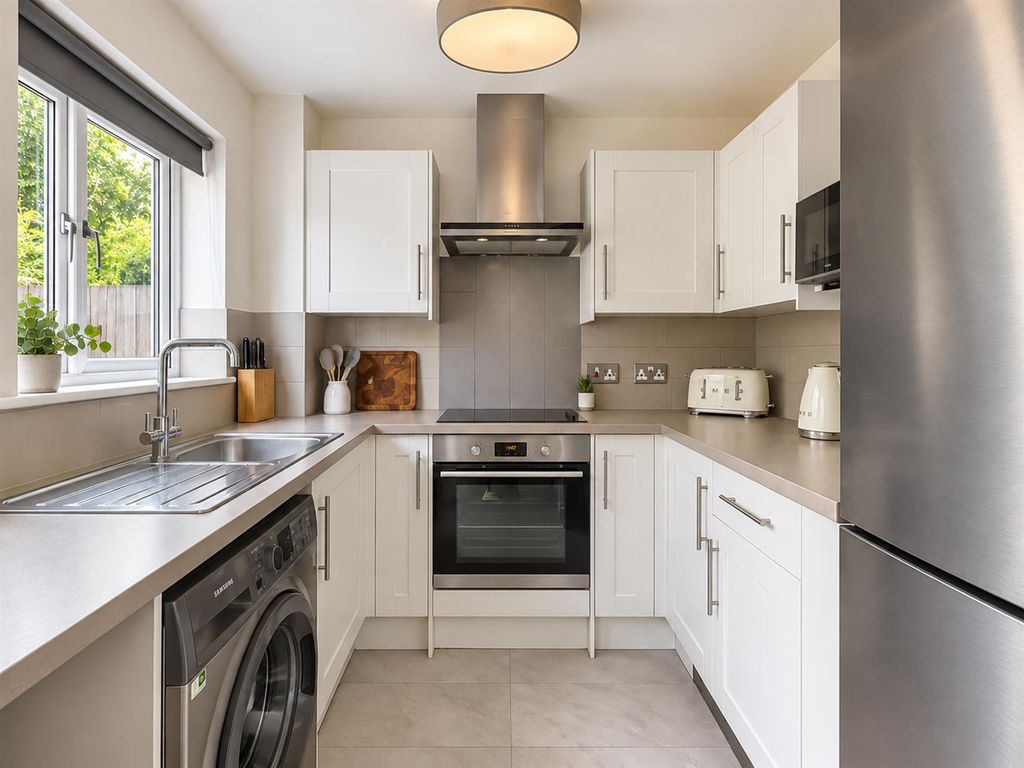Property photo 3 of 13 1899c53c-Fc33-4726-9885-62F4B0Bfaf03.Png