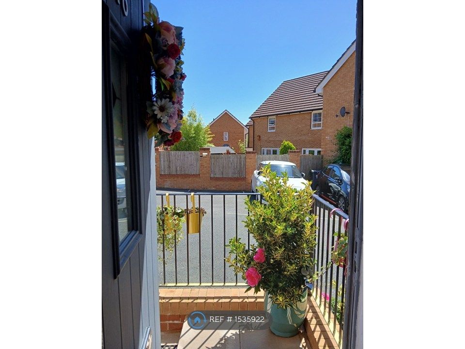 Property photo 3 of 19