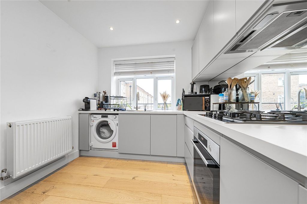 Property photo 3 of 13 Picture No. 22