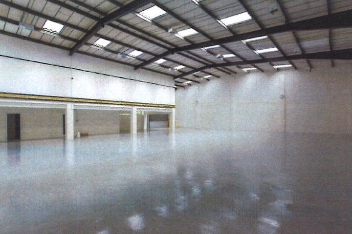 Property photo 1 of 2 Internal