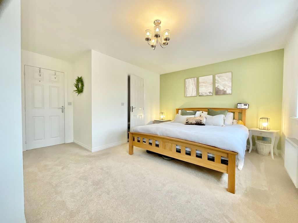 Property photo 3 of 30