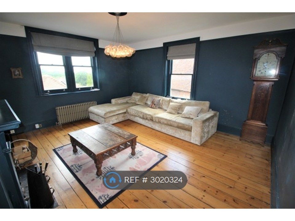 Property photo 3 of 5
