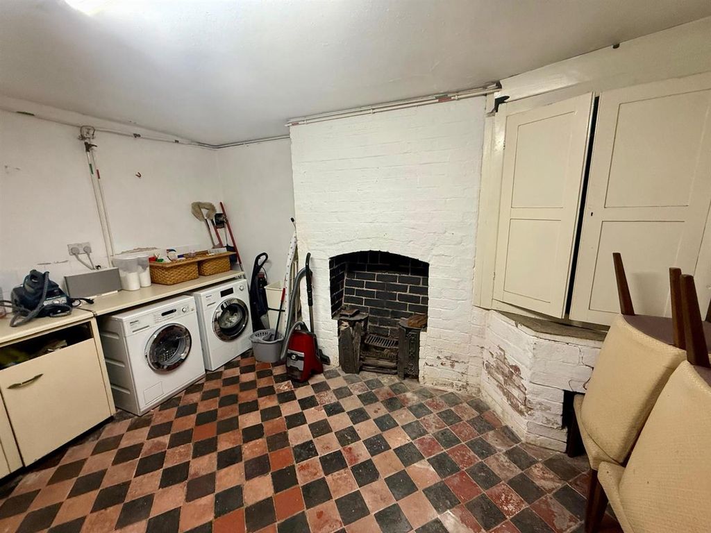 Additional image 19 of 6 bed semi-detached house for saleSt. Margarets Road, Hereford HR1